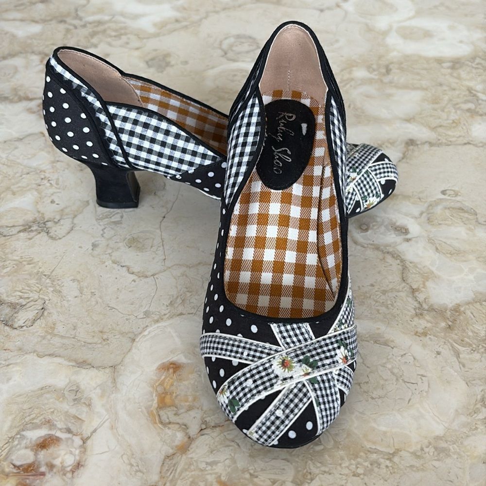 NWOT RUBY SHOO Paula - Black White Floral/Polka Dot/Gingham Heels Adorable